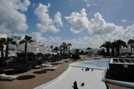 Bonito Apartamento Reformado En Las Coronas Коста-Тегисе Экстерьер фото